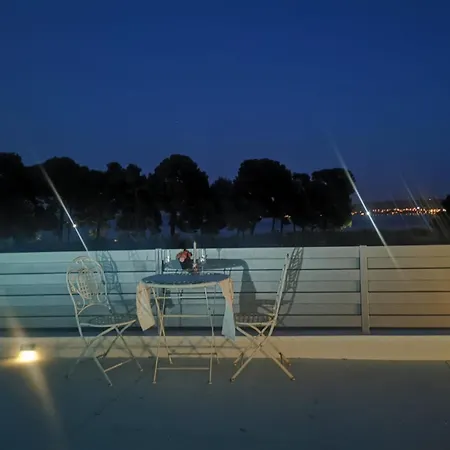 Haven House With Pool And Jacuzzi