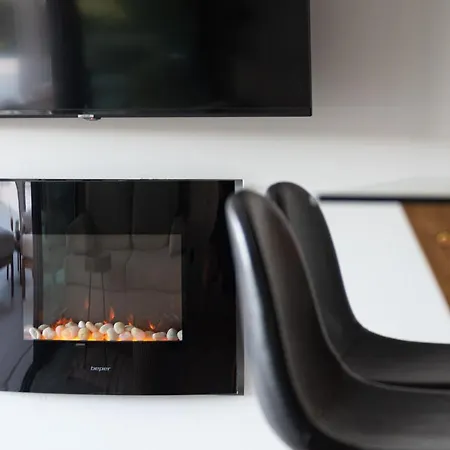 Haven House With Pool And Jacuzzi Kaštela