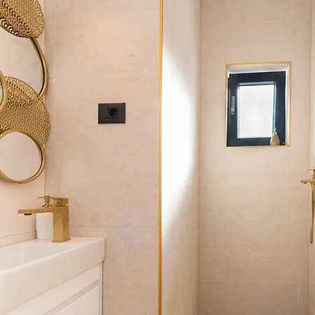 Haven House With Pool And Jacuzzi Villa Kaštela