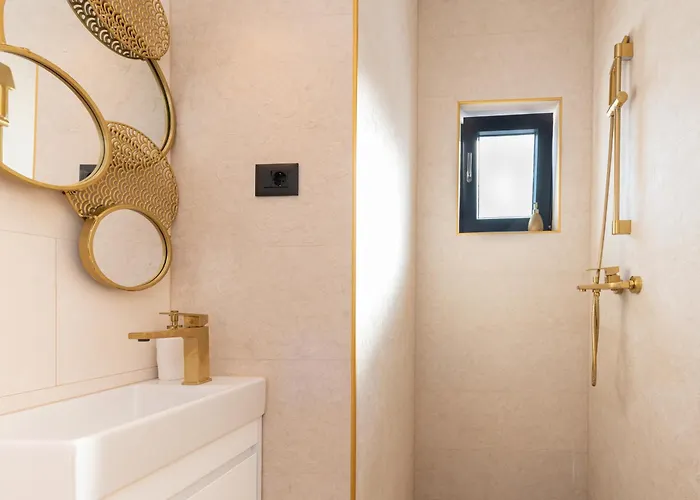 Haven House With Pool And Jacuzzi Villa Kaštela