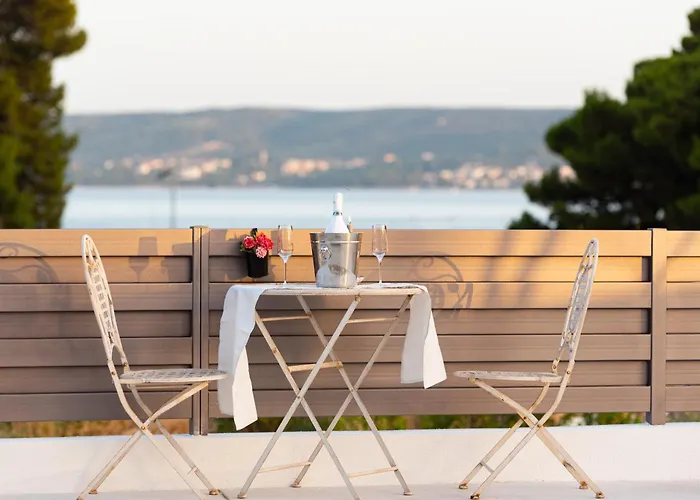 Villa Haven House With Pool And Jacuzzi