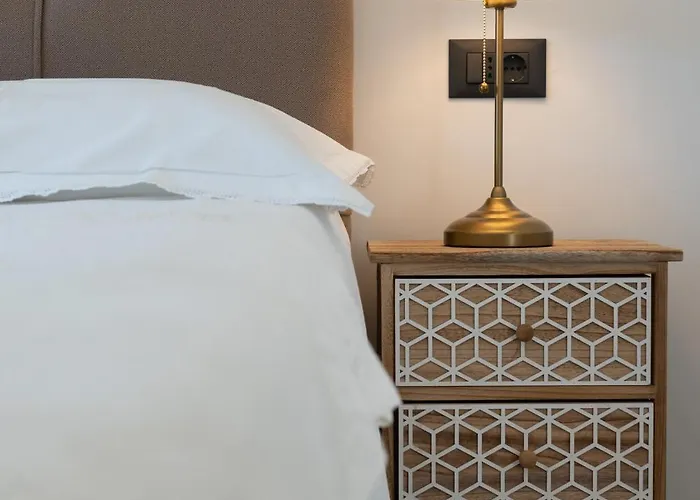 Haven House With Pool And Jacuzzi Villa