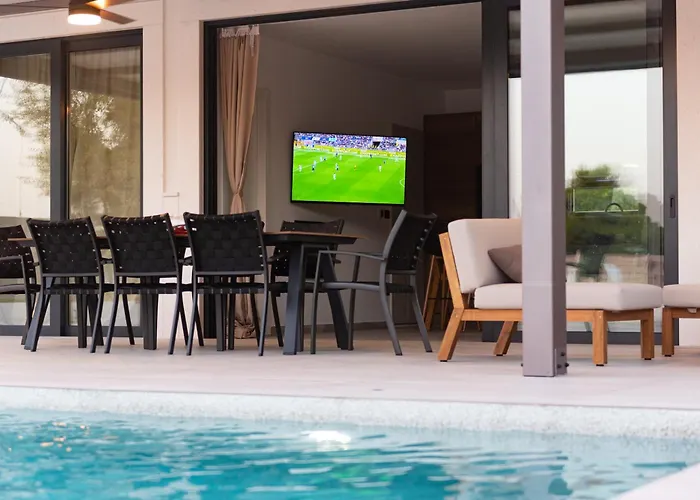 Villa Haven House With Pool And Jacuzzi *